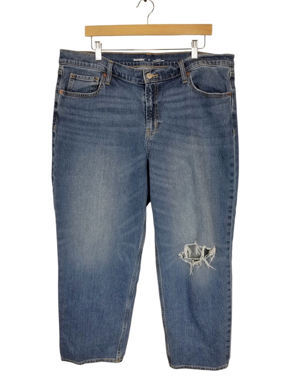 Old Navy Women's Mid Rise Boyfriend Loose Jeans Medium Wash Size 16